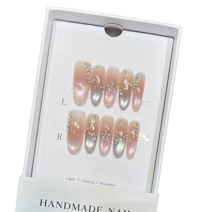 Wiederverwendbares elegantes Press-On-Nagelkunst-Set Karnz