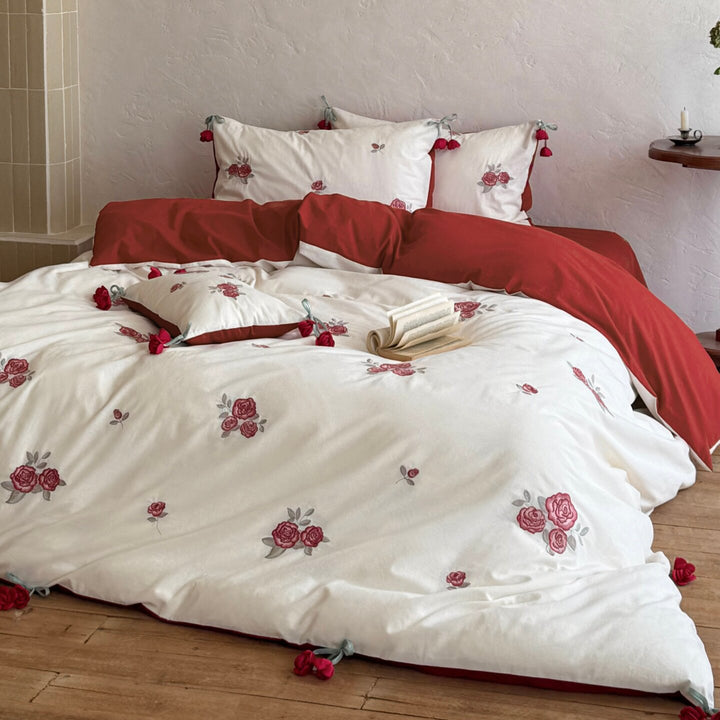 Bestickte Rosen Baumwollsatin Wendebettwäsche Set