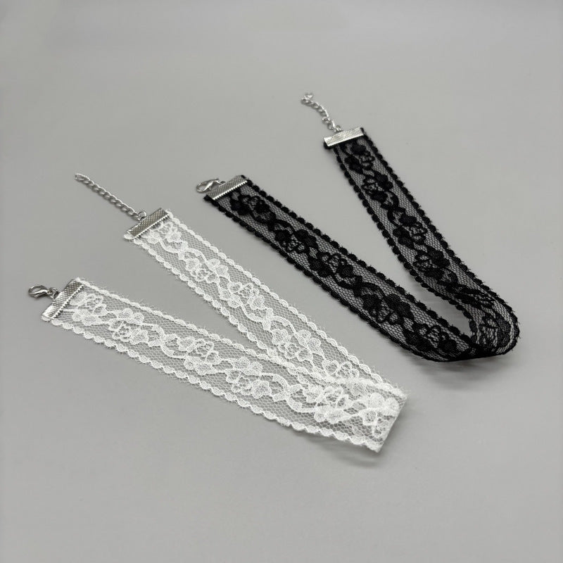 Eleganter Spitzen Choker Karnz