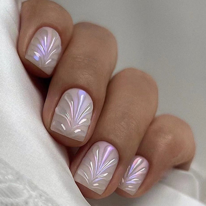 Elegantes strukturiertes Nageldesign Karnz