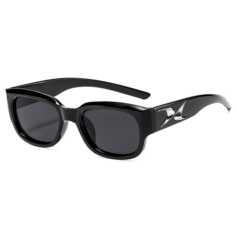 Damen Sonnenbrille im modischen Retro-Design mit stilvollen Akzenten Karnz