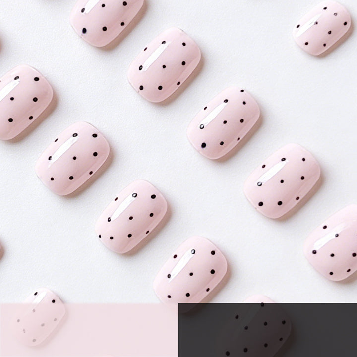 Polka Dot Nagelkunst Design Karnz