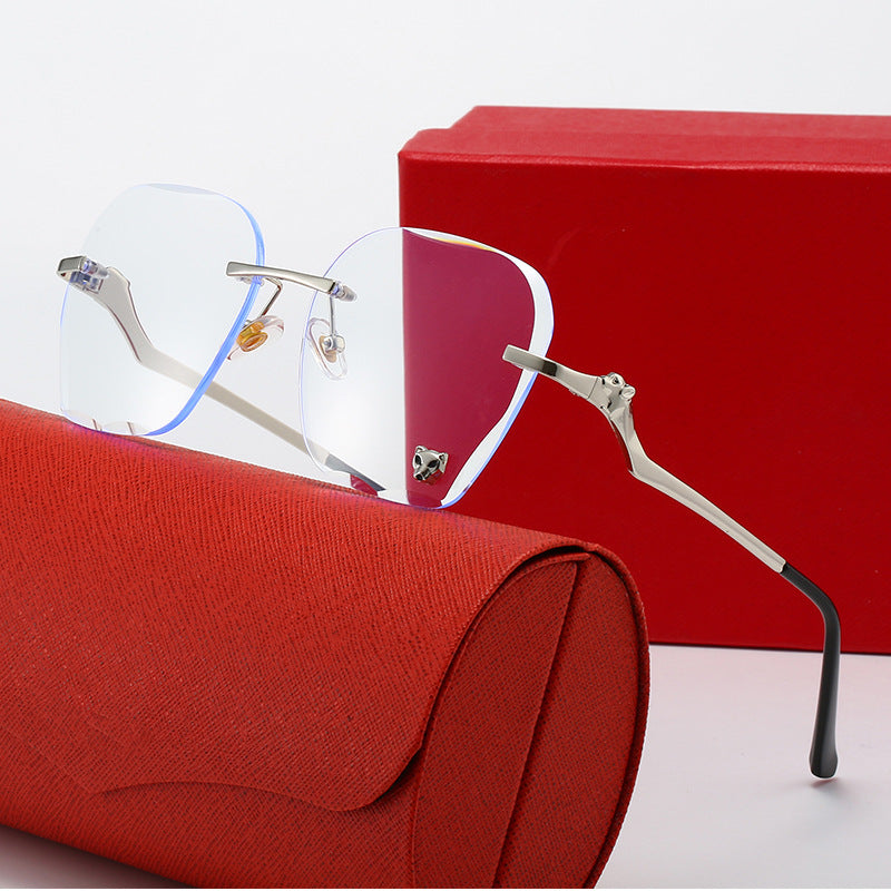 Damen stilvolle modische Korrektionsbrille Karnz