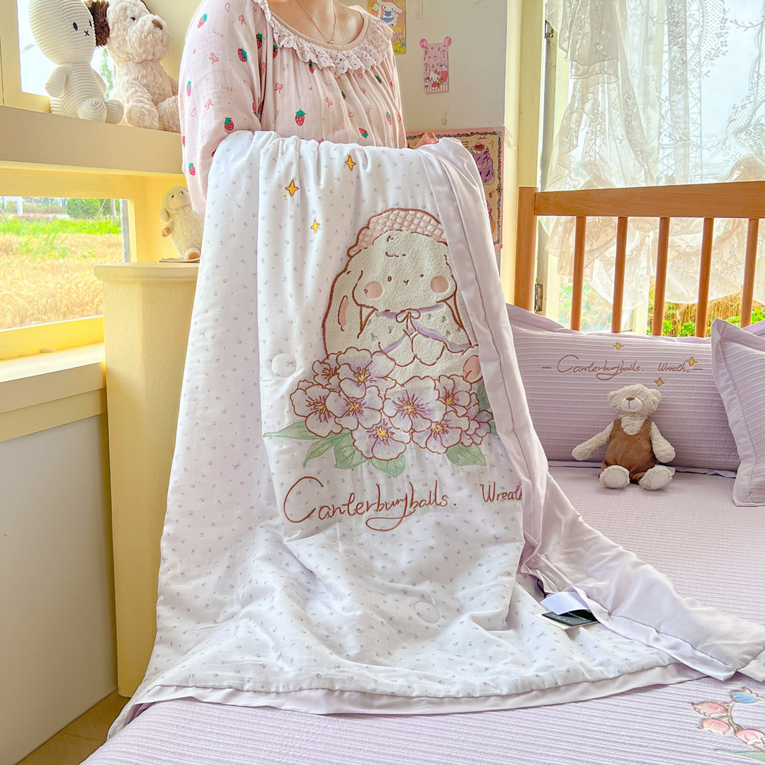 Wendbare Kinder-Steppdecke mit bestickten Kükenmotiven