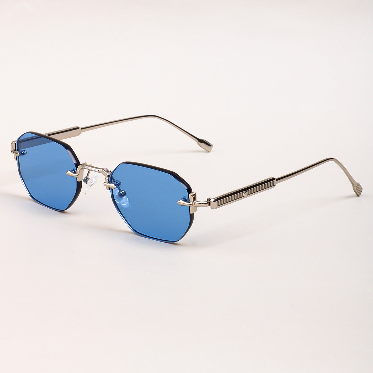 Damen Sonnenbrille mit elegantem achteckigen Rahmen und komfortablen Nasenpads Karnz