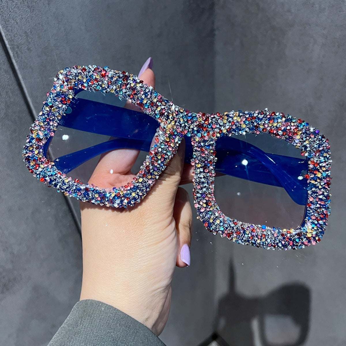 Damen Sonnenbrille mit funkelndem Strassrahmen Karnz