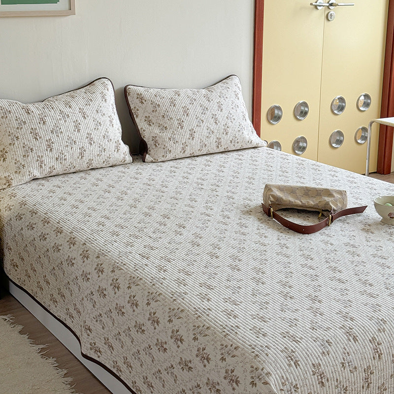 Gepolstertes Baumwollbettüberwurf-Set mit Teddy-Bär-Streifenmuster und umkehrbarem Design