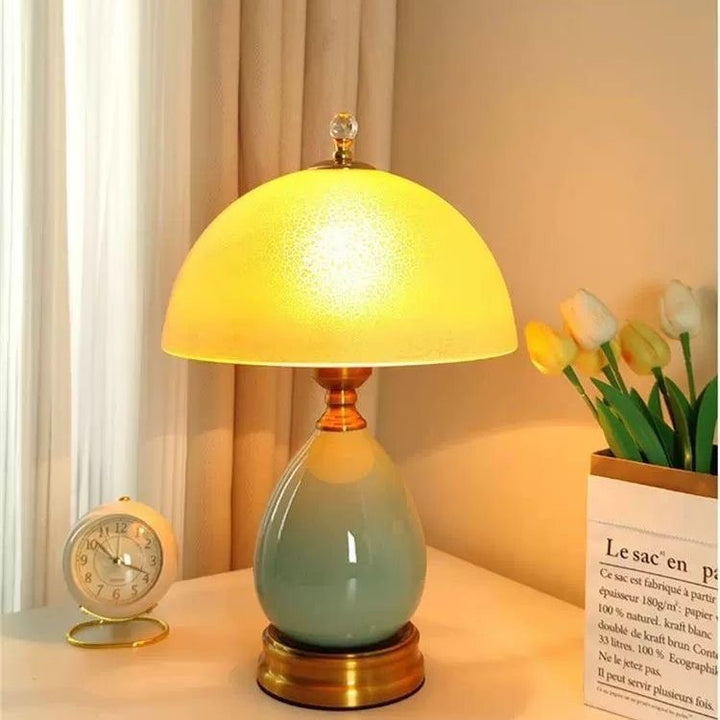 Dekorative Tischlampe