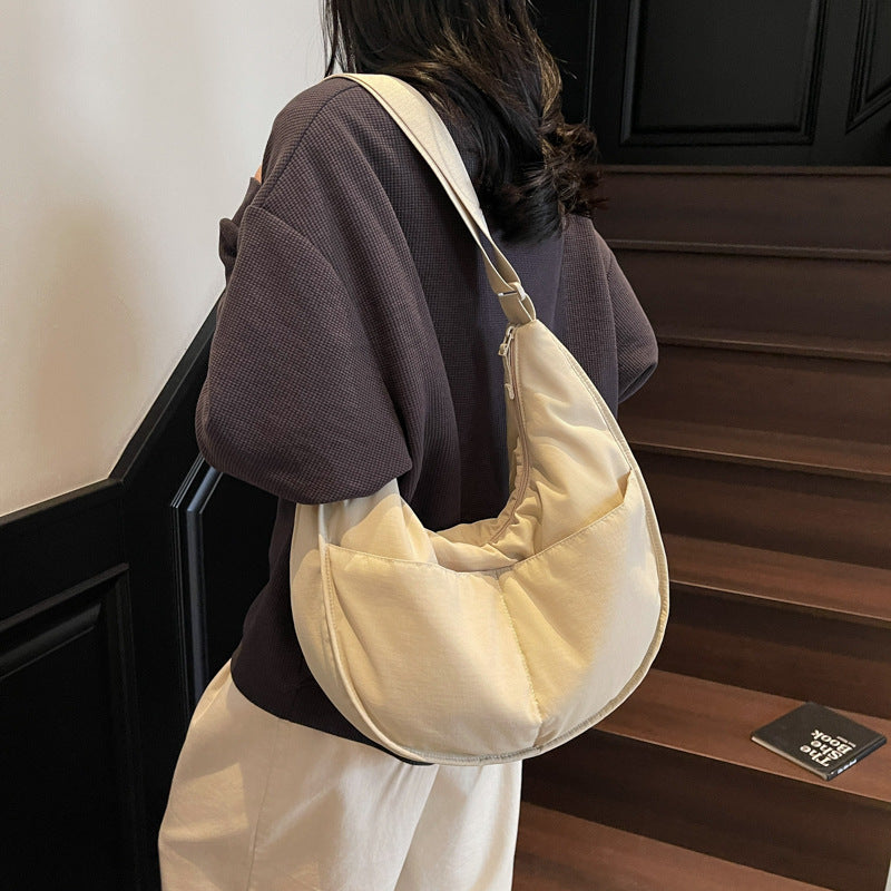 Weiche Stoff Hobo Tasche Karnz