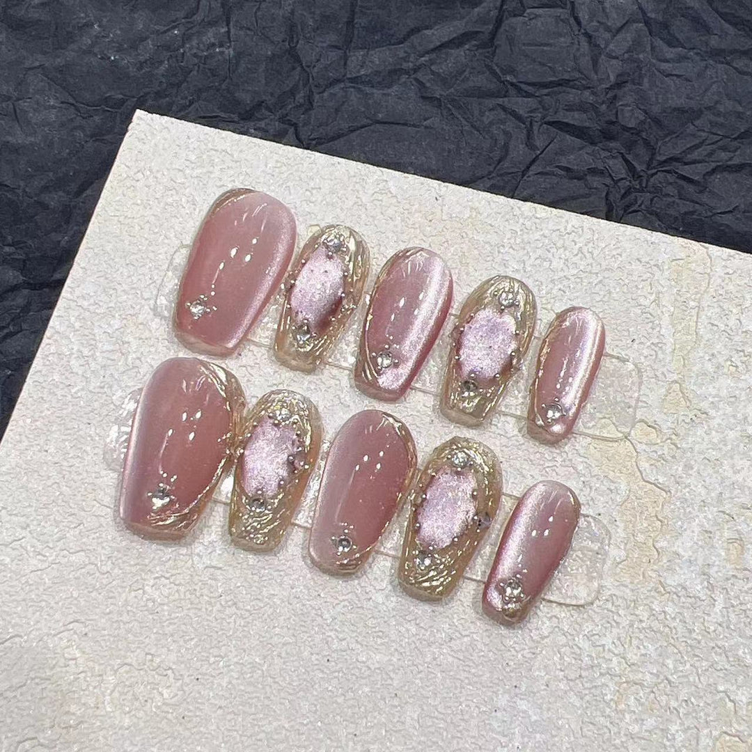 Chic Press-On Nail Art Set Karnz