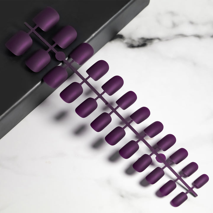 Matte Finish Press-On Nail Tips Karnz