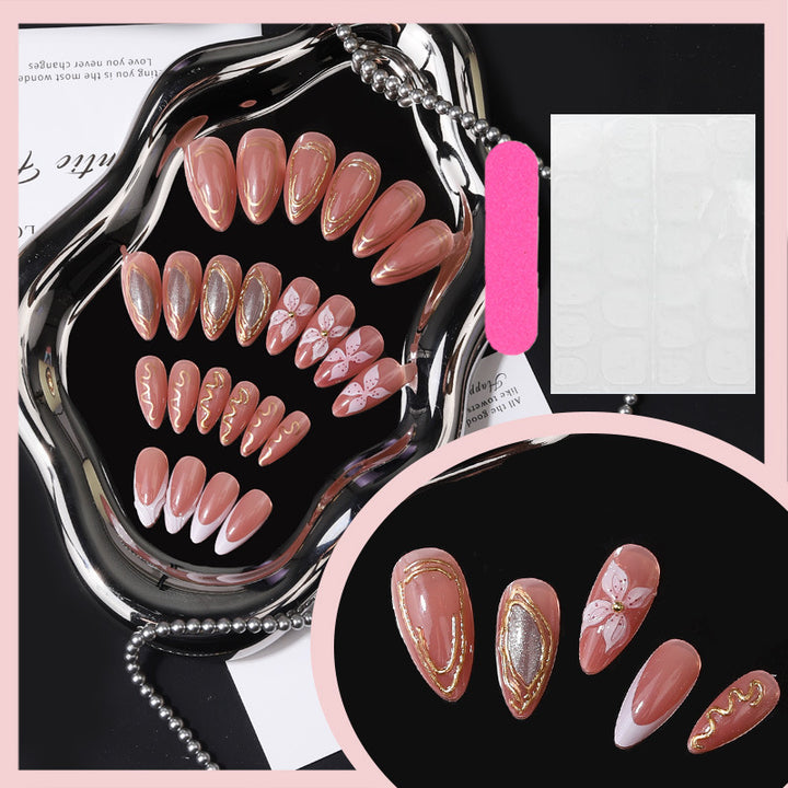 Künstlerische Press-On Nagelspitzen Kollektion Karnz