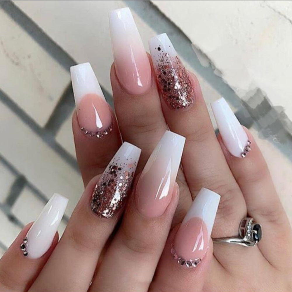 Dekoratives Press-On Nagelset Karnz