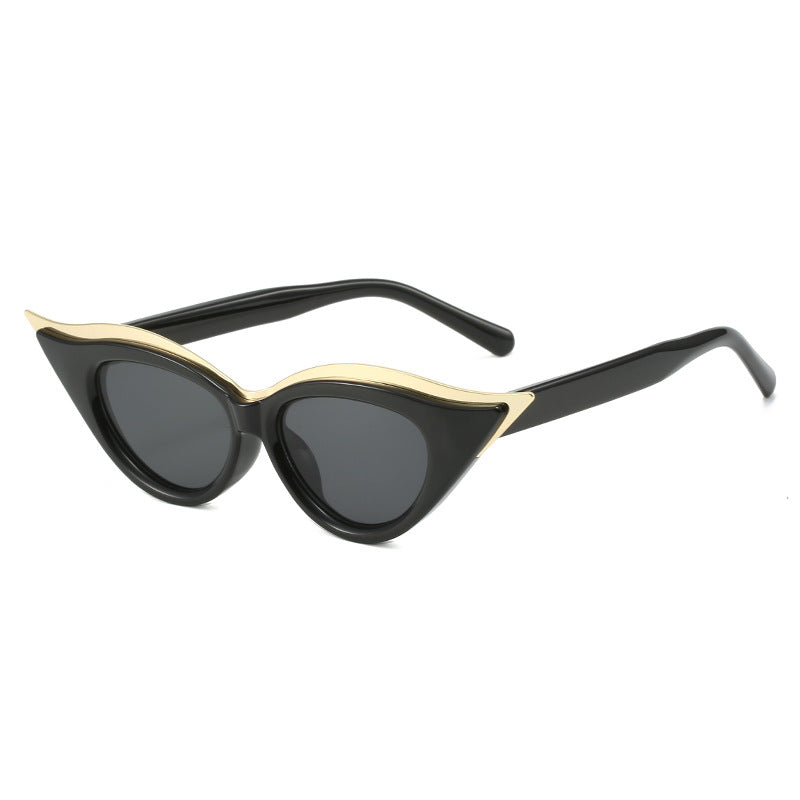 Damen Cat-Eye Sonnenbrille mit luxuriösen metallischen Akzenten Karnz