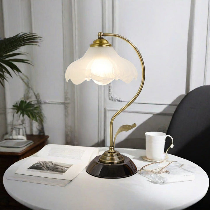 Dekorative Tischlampe