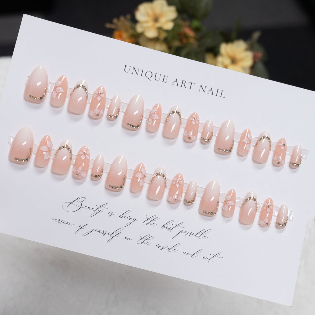 Blumenverzierte Press-On Nagelkunstset