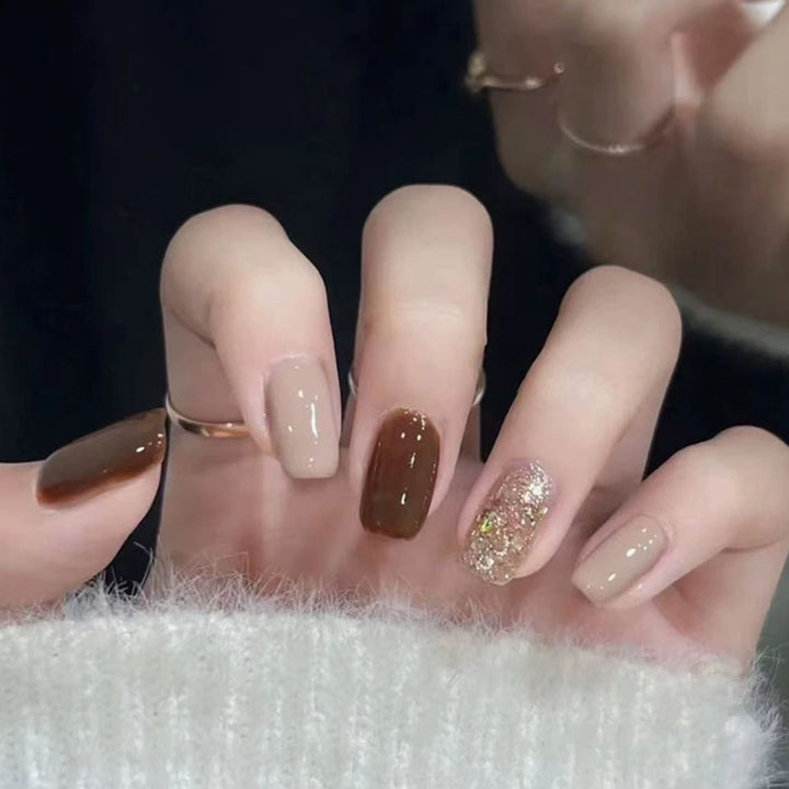 Glamouröses Multi-Texture Press-On Nail Set