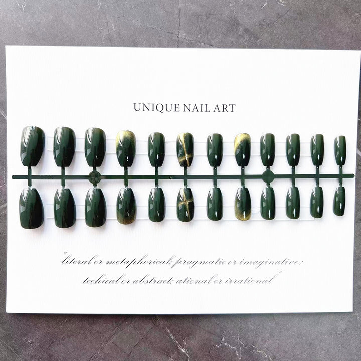 Künstliche Nageldesigns Karnz