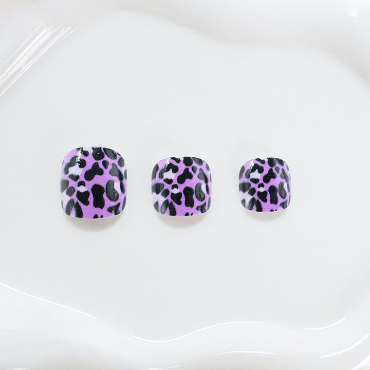 Stylische Leopardenmuster Nagelwickel Karnz