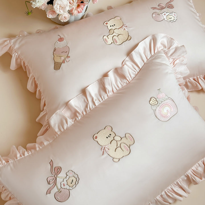Rüschentiertes besticktes Baumwollsatin-Bettbezug-Set mit Teddy- und Eiscreme-Motiven