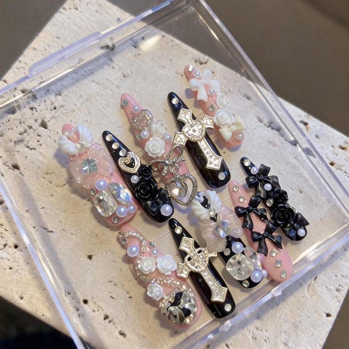Dekorative Nagelclips