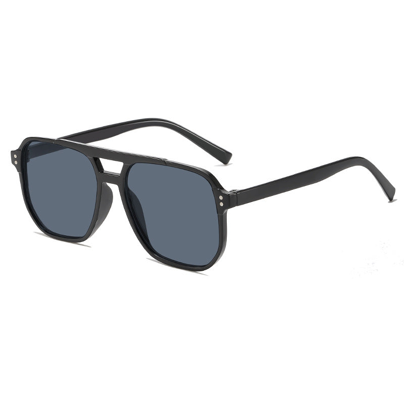 Stylische Breite-Rahmen-Sonnenbrille Karnz