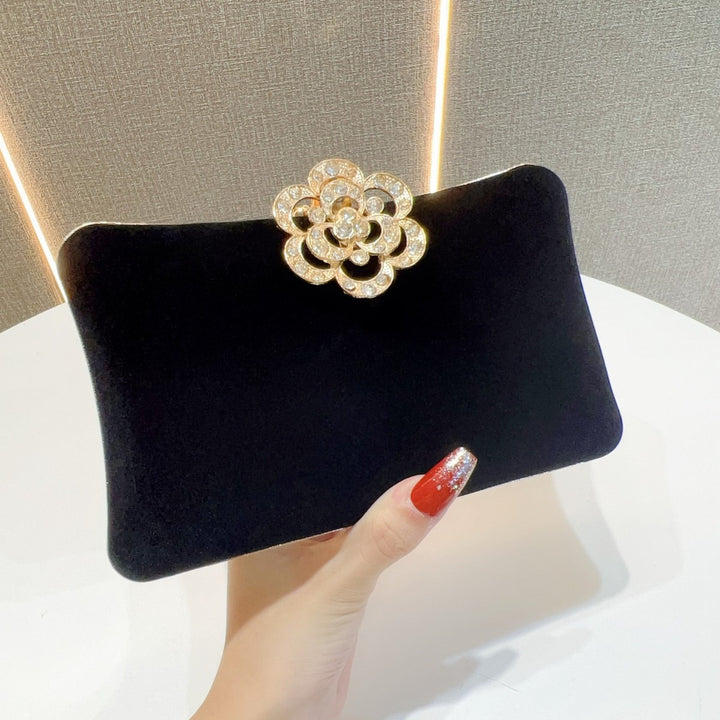 Elegante florale Brosche Abendtasche