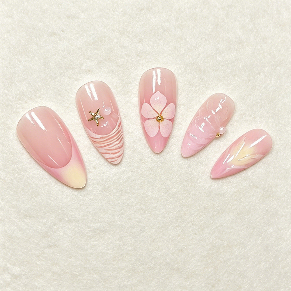 Dekoratives Press-On Nagelkunst Set Karnz