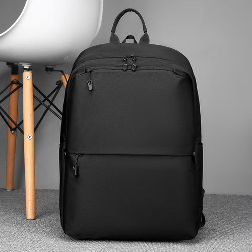 Sleek Multi-Compartment Backpack Karnz