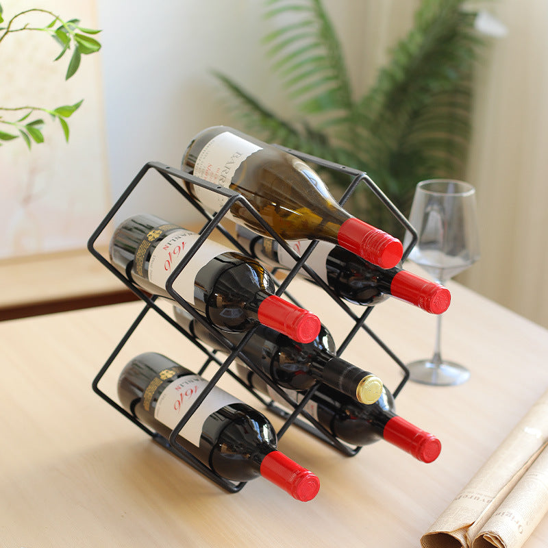 Unisex Weinregal aus schwarzem Metall Karnz