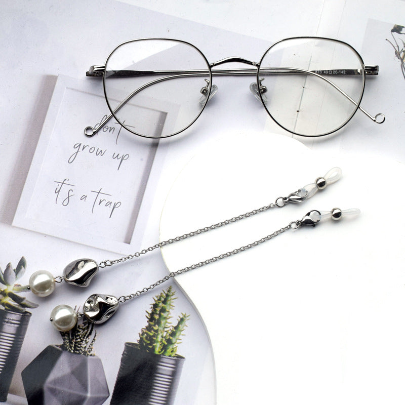 Elegante Brillen Kette mit Perlen Akzenten Karnz