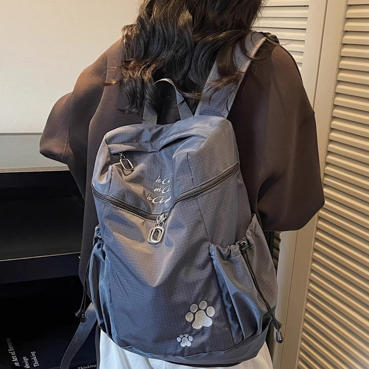 Stylischer Tierschädelrucksack
