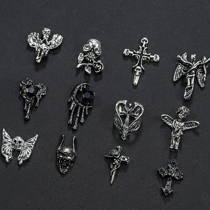 Dekorative Metall-Nagelkunst Charms