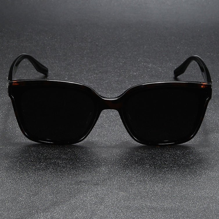 Damen modische Sonnenbrille im quadratischen Design mit hochwertigem UV-Schutz Karnz