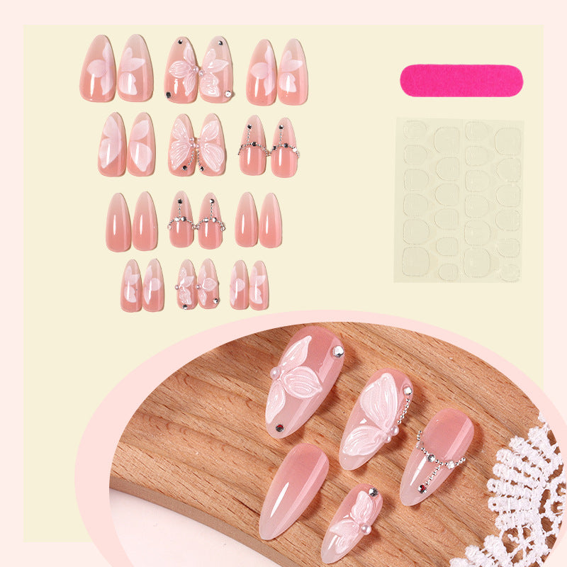 Dekorativer Press-On-Nail-Art-Set mit Schmetterlingsakzenten Karnz