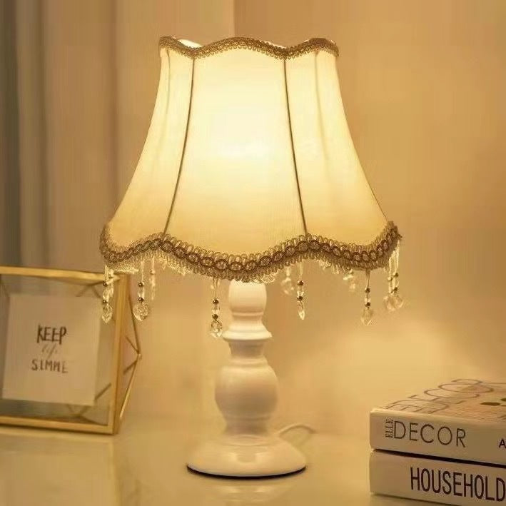 Vintage Blumen Tischlampe