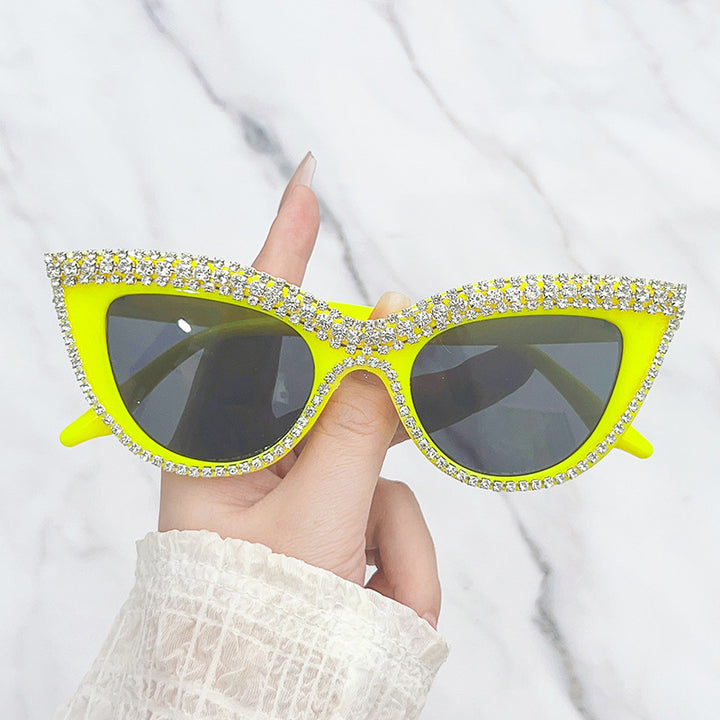 Glamouröse mit Strass verzierten Schild Sonnenbrille Karnz
