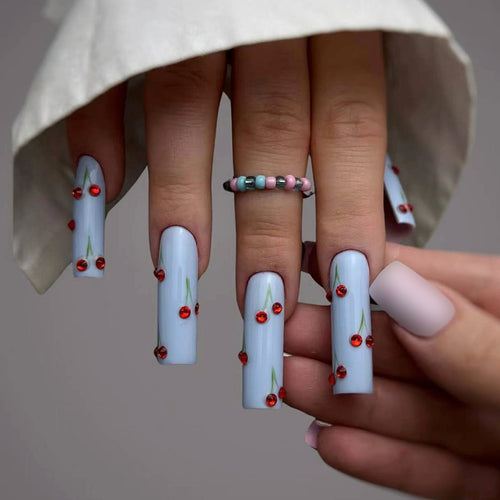 Kunstvolle Nagelkunst Karnz