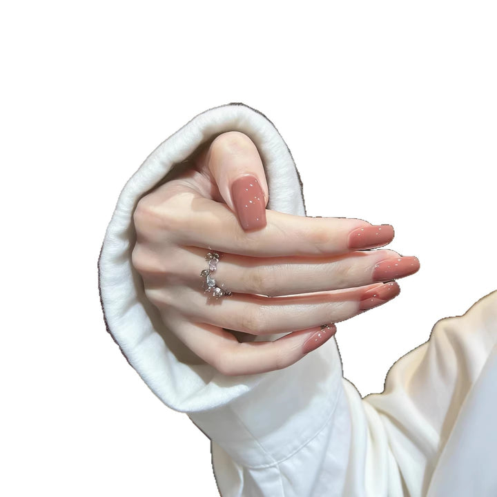Stylische Gel-Nagelverlängerungen