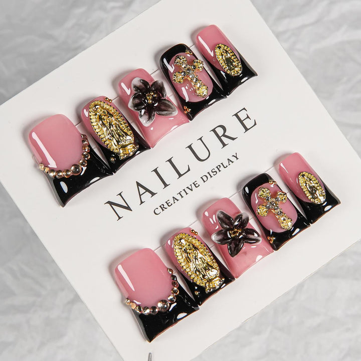 Künstlerisches verziertes Press-On-Nagelset
