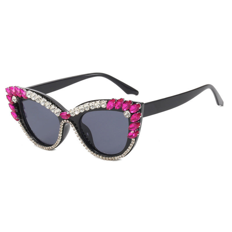Damen Glamouröse Cat-Eye Sonnenbrille mit extravagantem Crystal-Verzierung Karnz