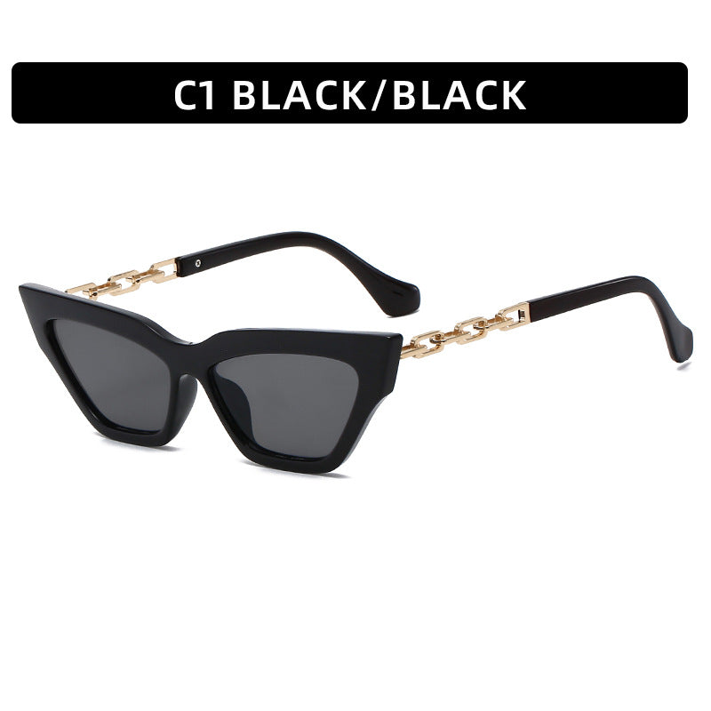 Chic Katzenaugensonnenbrille mit Kettenakzenten
