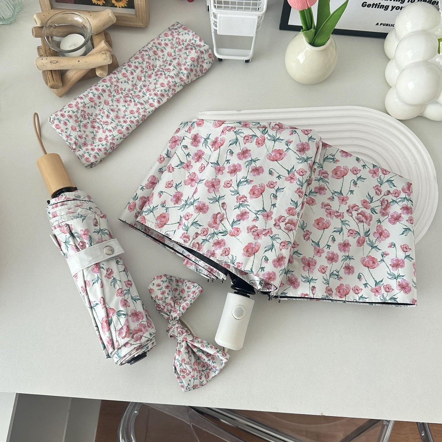Damen Faltregenschirm mit floralem Design und praktischem Aufbewahrungssystem Karnz