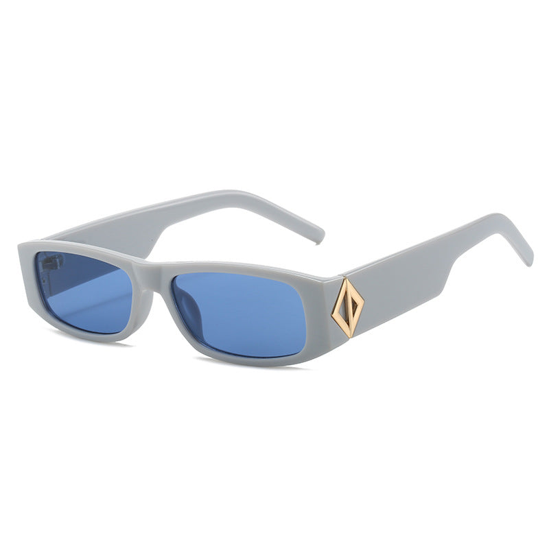 Damen modische Sonnenbrille mit asymmetrischem Rahmen und goldfarbenen Details Karnz