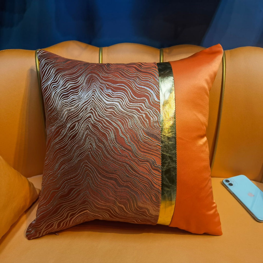 Dekoratives Satin-Kissen