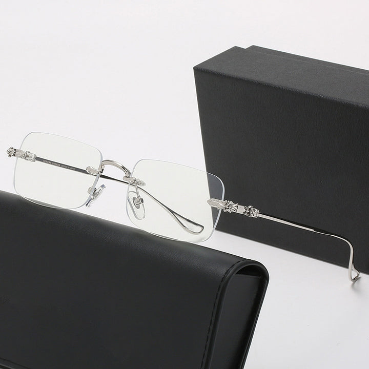 Damen modische Korrektionsbrille mit elegantem quadratischen Rahmen und verzierten Bügeln Karnz