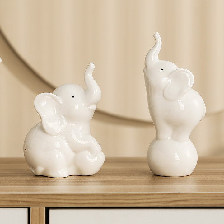Verspielte und elegante Elefanten-Dekorationsfigur Karnz