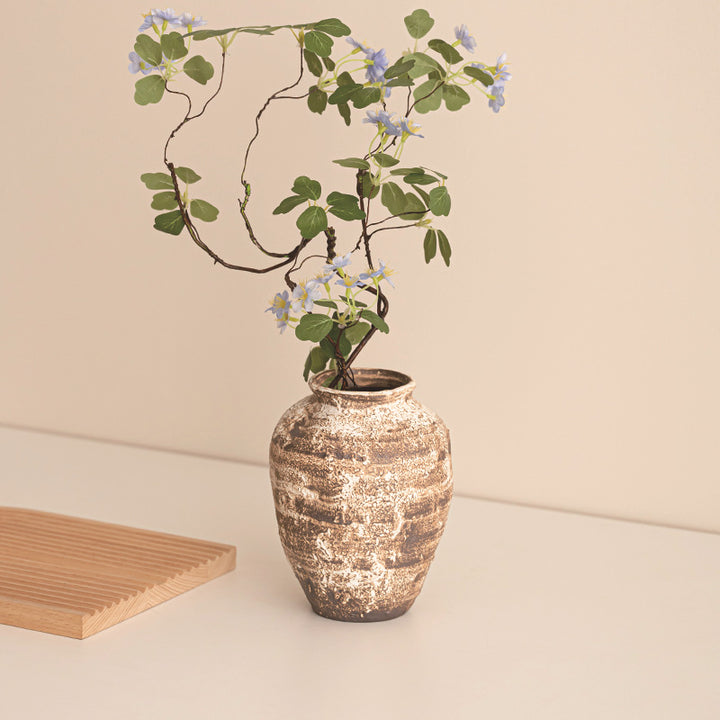 Rustikale strukturierte Keramik-Blumenvase