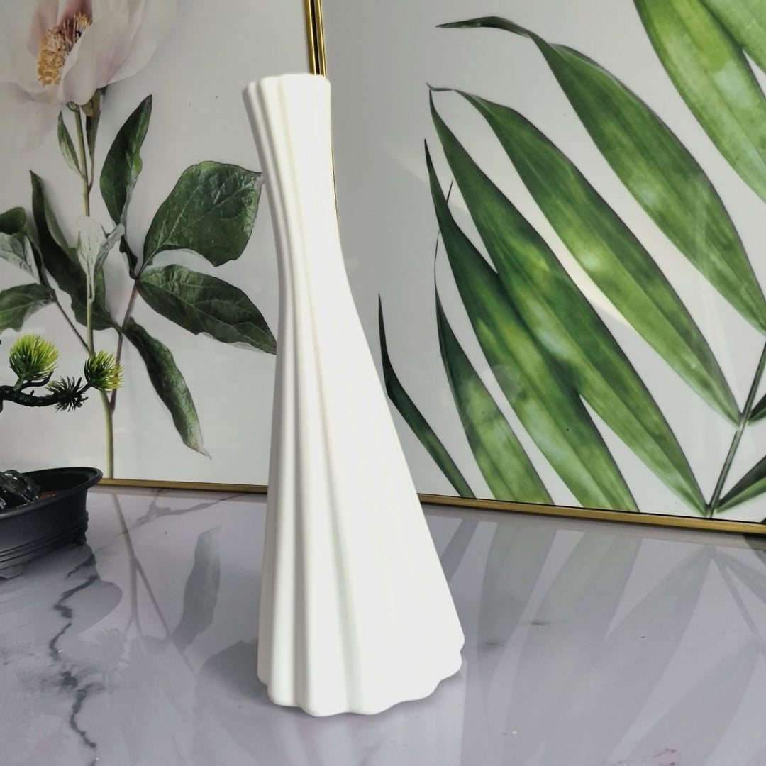 Moderne Texturierte Dekorative Vase Karnz