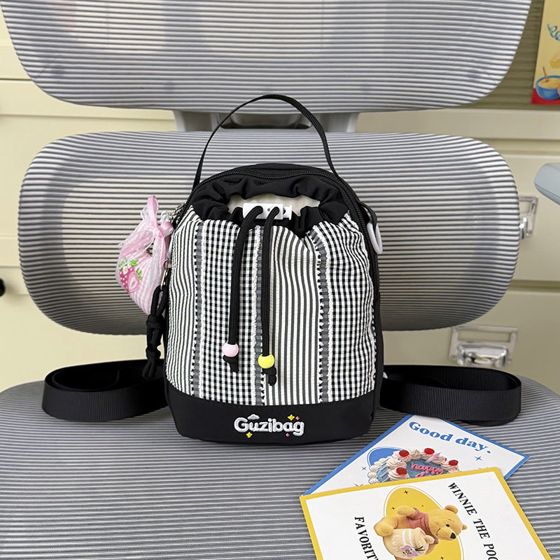 Stilvoller Mini-Rucksack Karnz